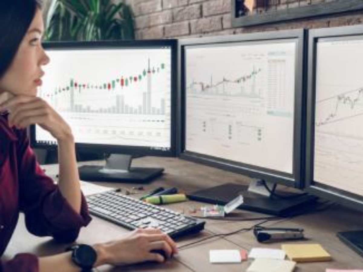 Vì sao nên tham gia khóa học đầu tư tài chính online?